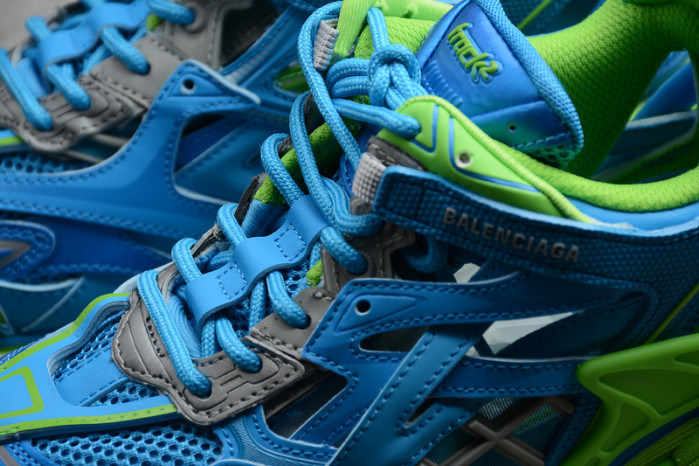 BL TRAINERS TRACK