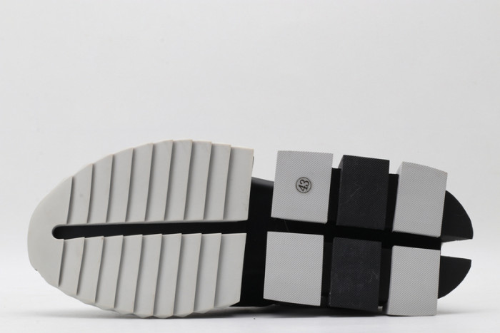 DG SNEAKERS