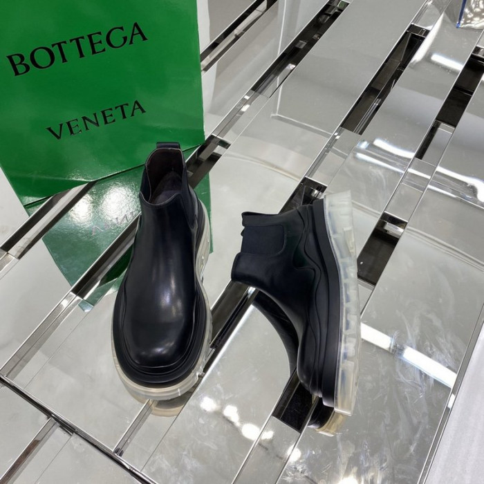 Bo*te*ga ve*ne*ta sneaker
