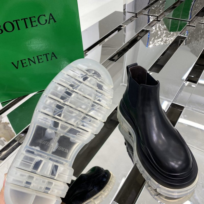 Bo*te*ga ve*ne*ta sneaker