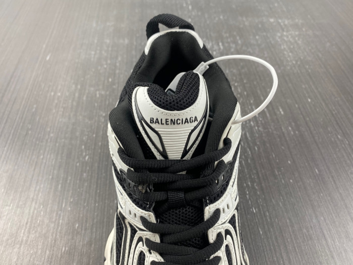 BC X-PANDER 6.0 TRAINER 653870 W1RC8 0521