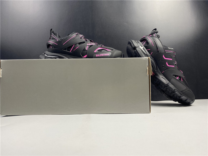 BL TRAINERS TRACK