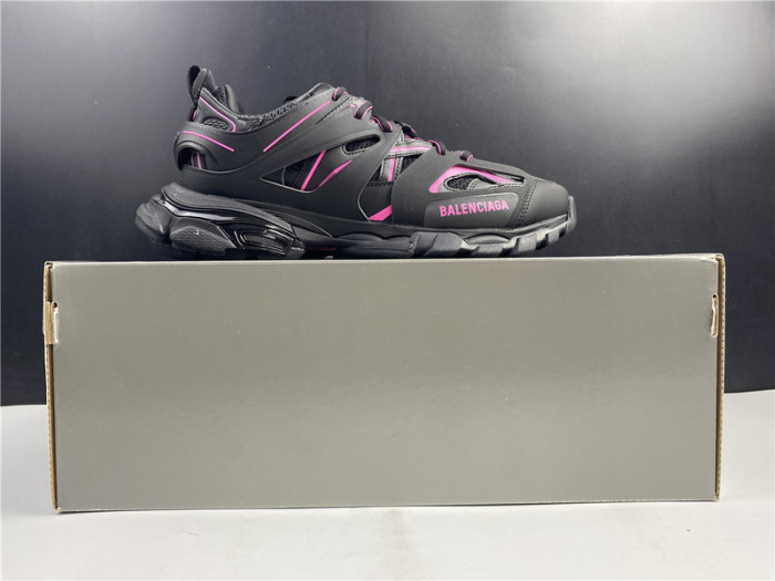 BL TRAINERS TRACK