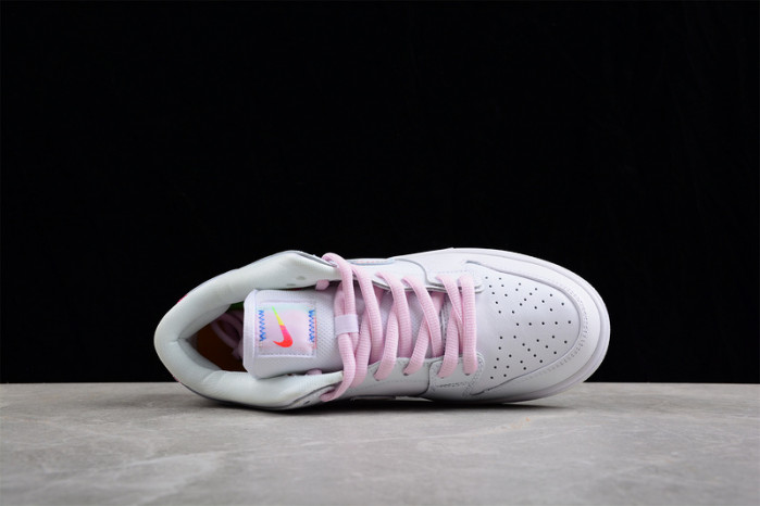 Nike Dunk Low "Be True" DR4876-100