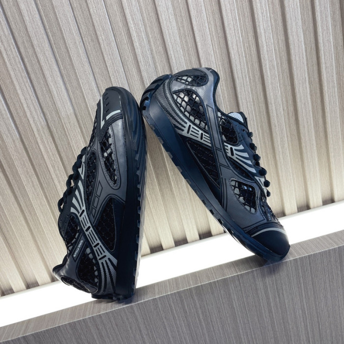 Bo*te*ga ve*ne*ta sneaker bv-34