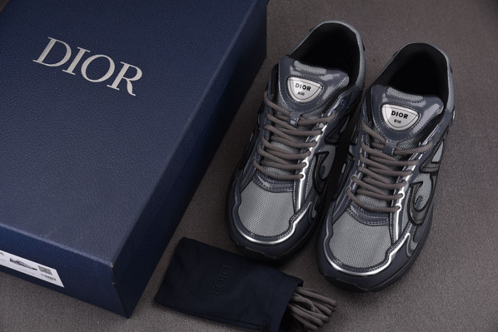 DR B30 TRAINER SNEAKER DR-155