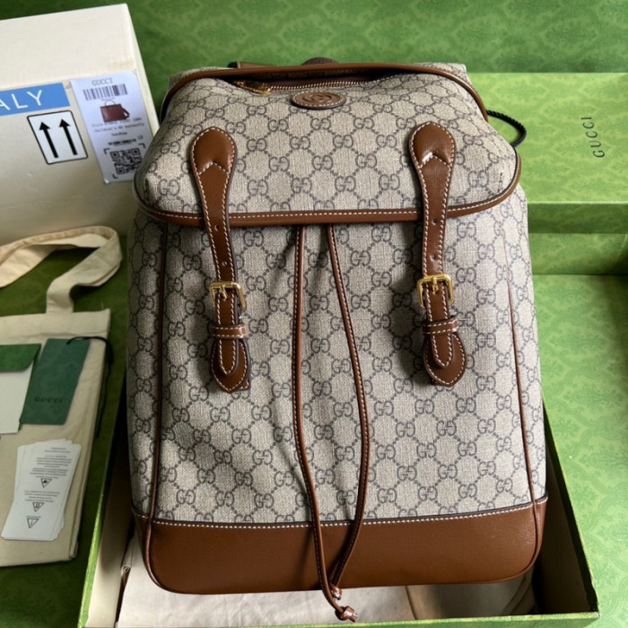 G*u*i medium backpack with interlocking g 696014