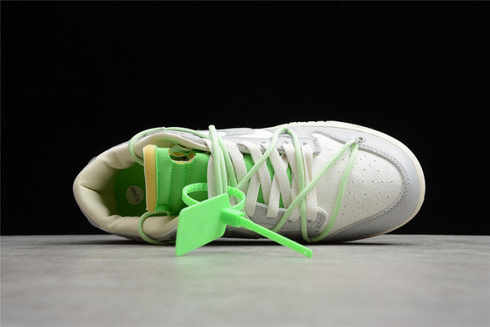 NIKE OW x Nike Dunk Low "THE" DM1602- 108