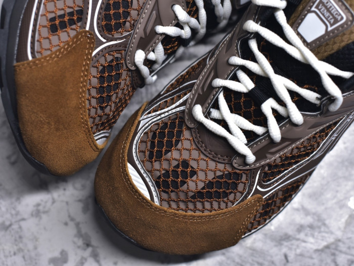 b0tte*a Ven*ta sneaker bvs-043