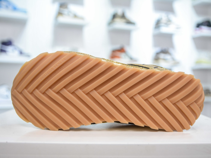 b0tte*a Ven*ta sneaker bvs-046